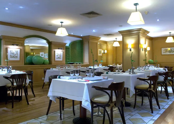 Hotel Altis Grand