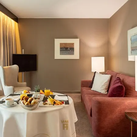 Hotel Altis Grand 5*