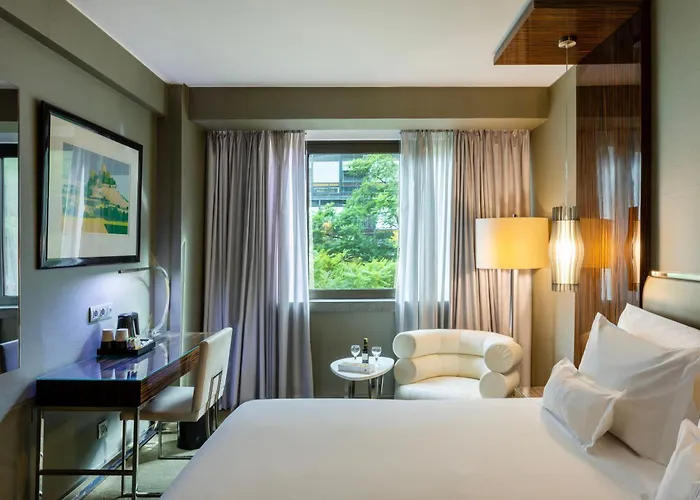 Hotel Altis Grand 5*